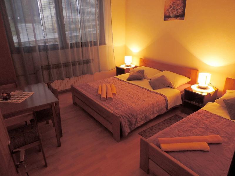 Apartment Rendulic Раковица Экстерьер фото